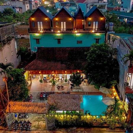 Odyssey Hostel, Tours & Motorbikes Rental 하 기앙 외부 사진